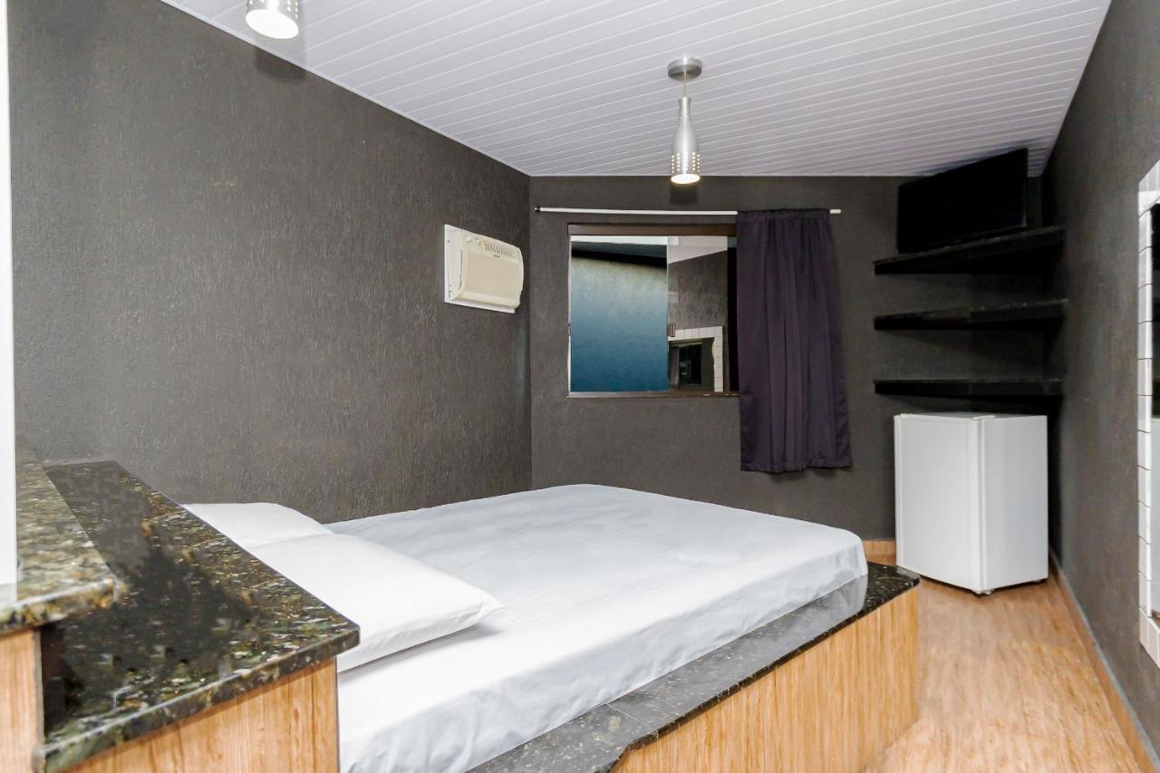 Drops Express Motel กูรีตีบา ภายนอก รูปภาพ