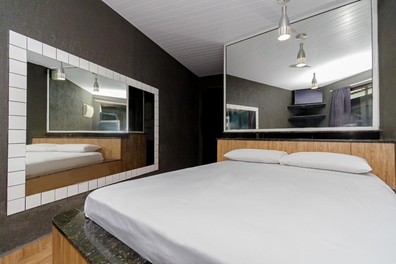 Drops Express Motel กูรีตีบา ภายนอก รูปภาพ