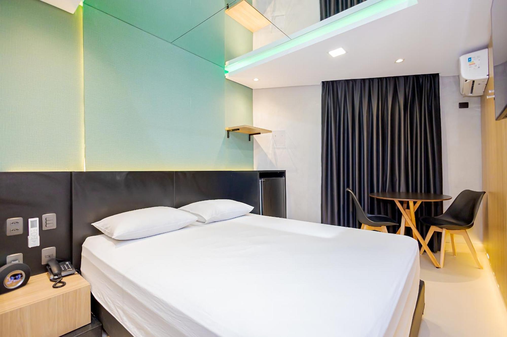 Drops Express Motel กูรีตีบา ภายนอก รูปภาพ